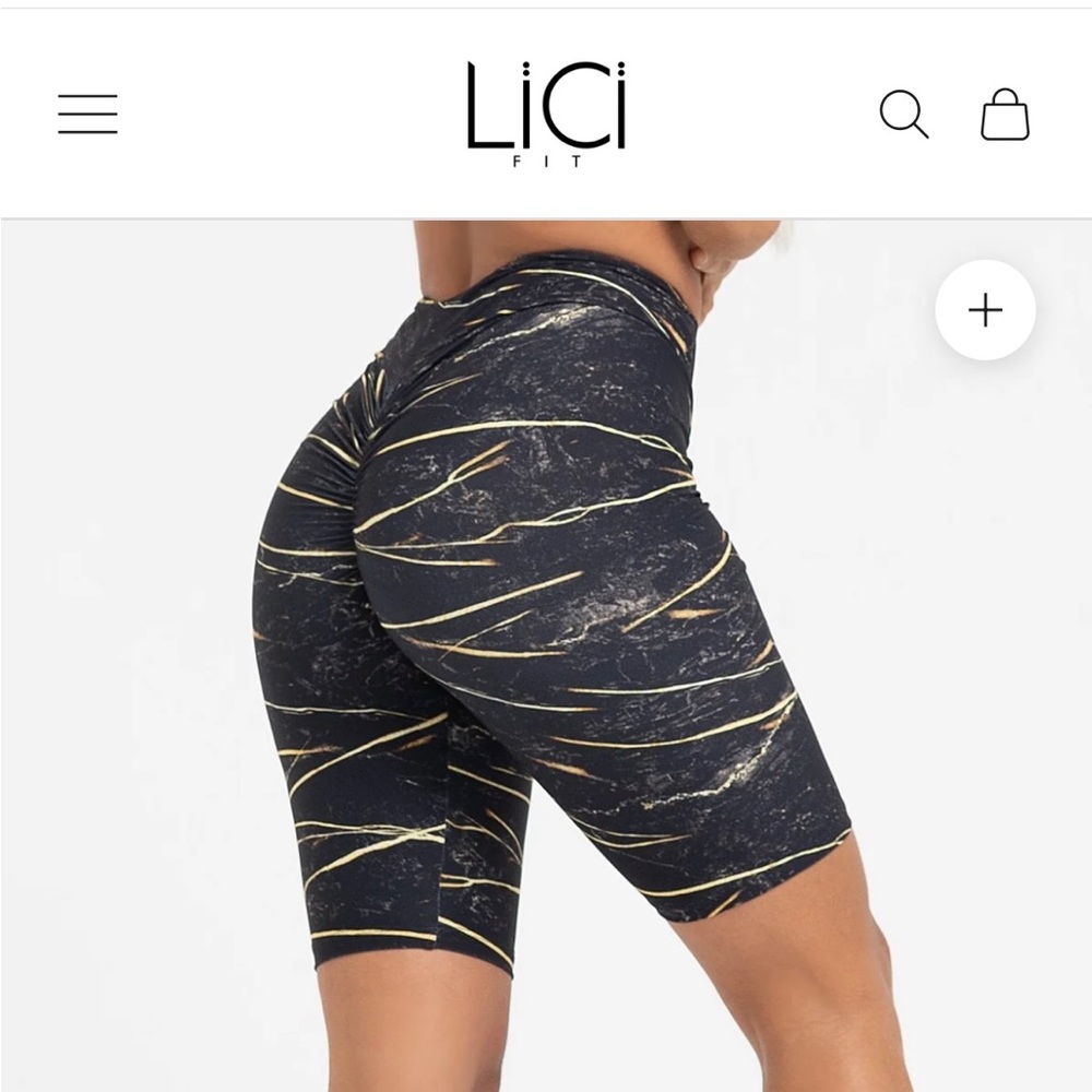 Tiger’s eye v cut scrunch biker shorts